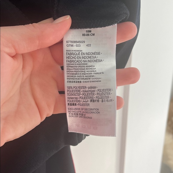 18 month Nike Black and Red Kids' Tracksuit - Picture 4 of 5